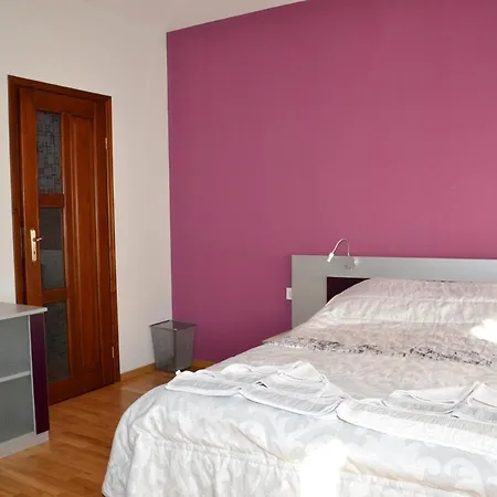 Guest house 